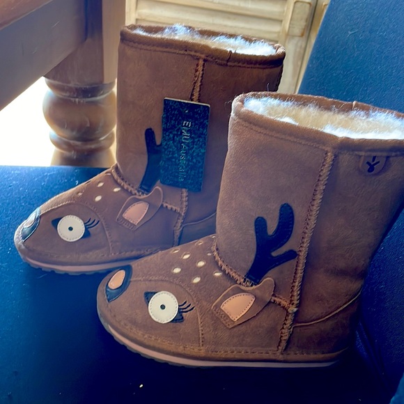 Emu deer boots kids 10 NWT - Picture 2 of 4